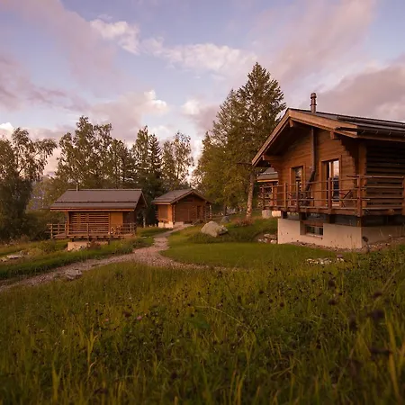 Les Mazots De La Source & מלון