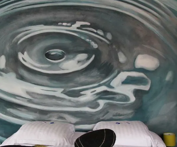 Les Mazots De La Source &