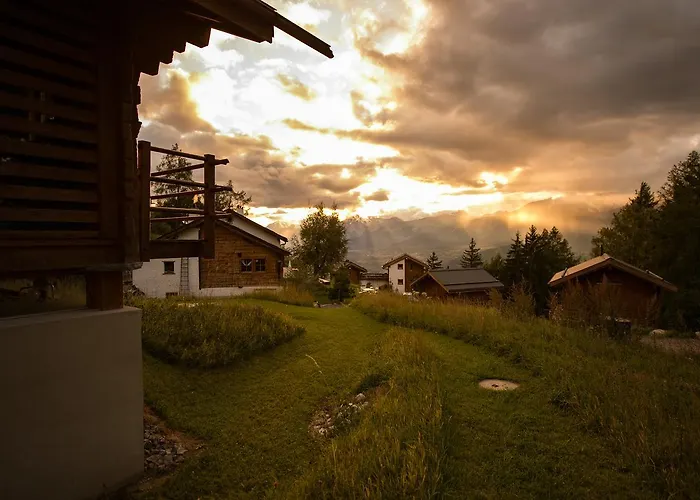 Les Mazots De La Source & Hotel