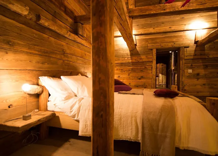 Hotel Les Mazots De La Source & 4*