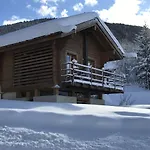 Les Mazots De La Source & فندق فيركورين