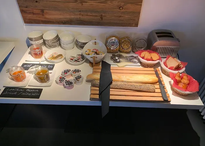 Hotel Les Mazots De La Source&spa